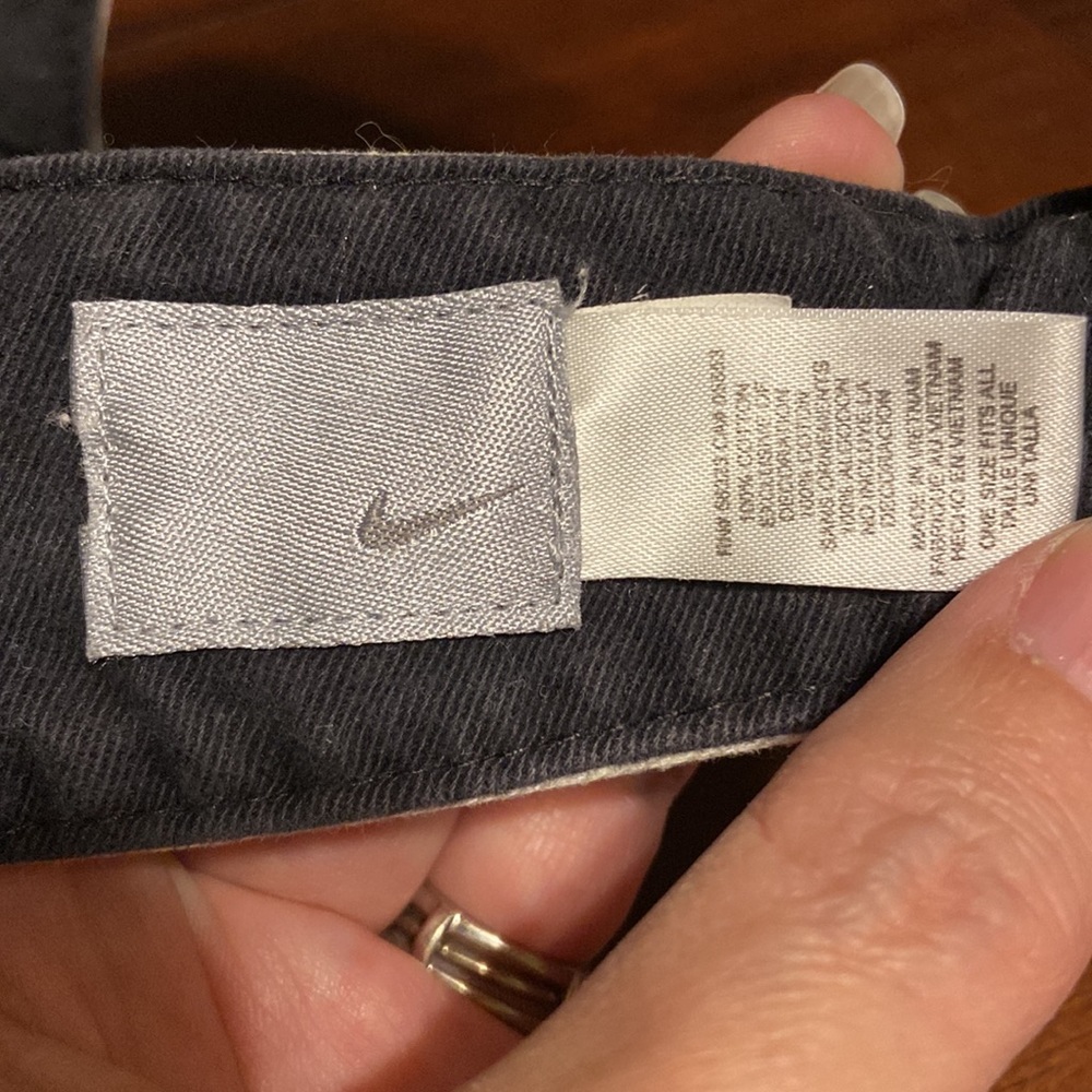 NWOT Nike visor - Picture 6 of 7